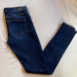 Express Stretch Legging Mid Rise Jeans